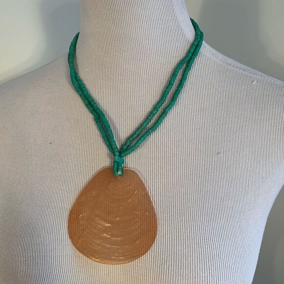 Turquoise Bead and Shell Adjustable Necklace - Picture 1 of 5